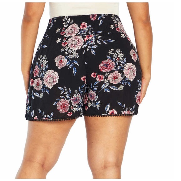 Three Dots Ladies' Printed Short, Black (size : XS, S, M, L, XL, XXL) - Picture 3 of 4